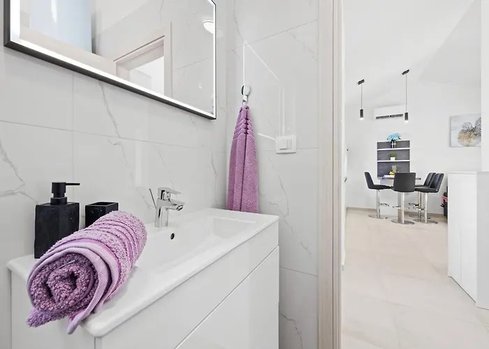 Apartment, 100m From The Appartement