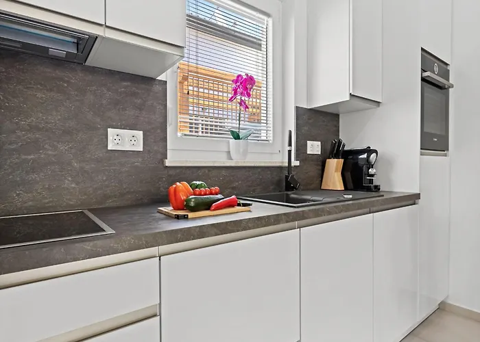 Apartment, 100m From The Appartement