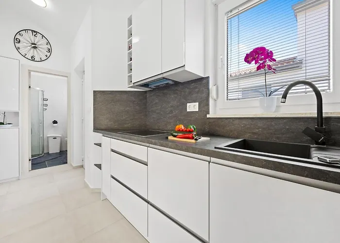 Apartment, 100m From The